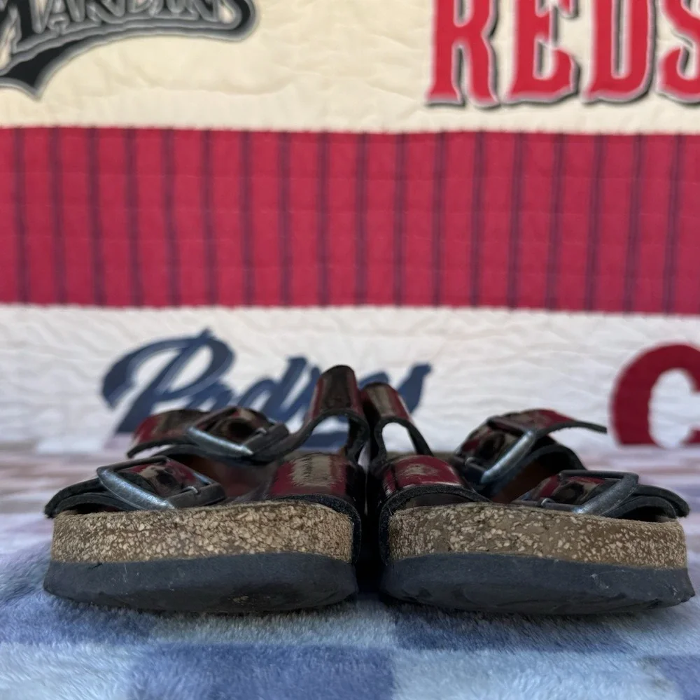 Birkenstock product pair